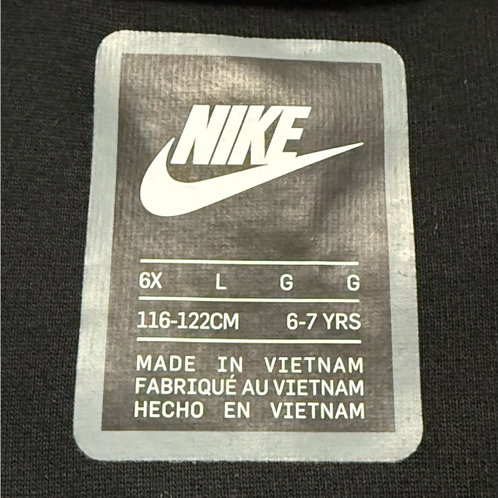 Nike Tech + Pack Dress - Picture 2 of 7